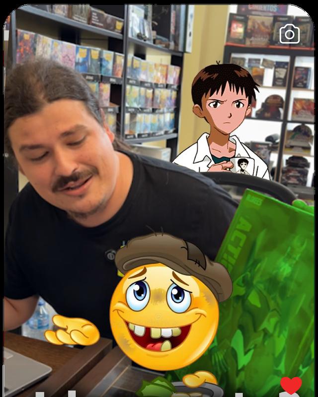 Fotograma de un vídeo de la tienda en Instagram